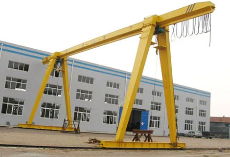 Single beam gantry crane for industrial outdoor material handling and heavy lifting operations