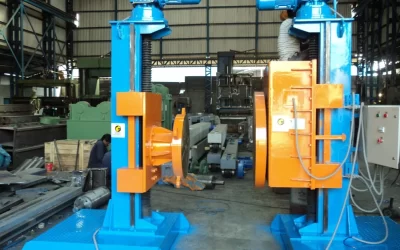 Headstock tailstock welding positioner system for precise rotation of large industrial workpieces